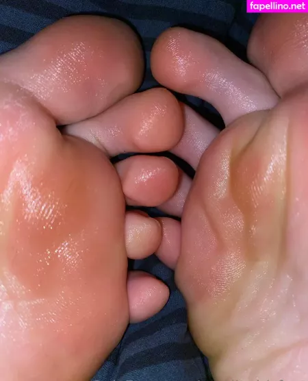 Small Girl Feet OnlyFans Thumbnail #51tsw4n3VG