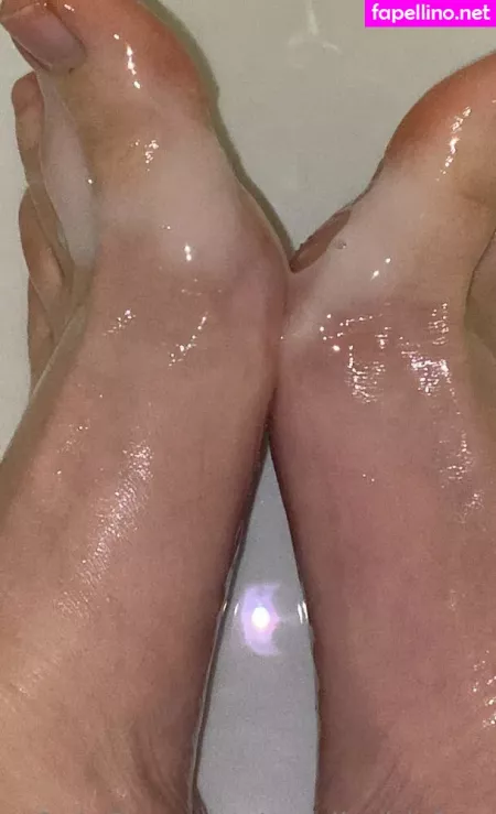 Small Girl Feet OnlyFans Thumbnail #EbRDaW6dvt