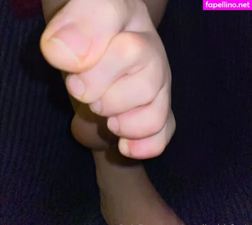 Small Girl Feet OnlyFans Thumbnail #xdCUqJymQ5