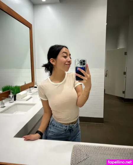 Smallallyfree OnlyFans Thumbnail #7aw7RT01Er