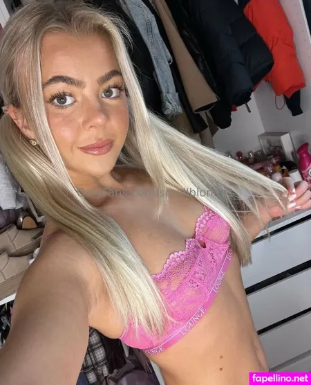 Smallblonde1 OnlyFans Thumbnail #lIF7Sljhiy