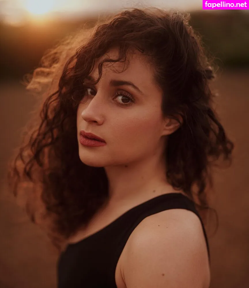 Lika, Smallcurlyfry, small_curlyfry Nude Leaked OnlyFans Photo #g5NLTVei19