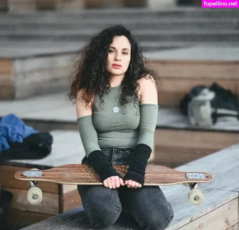 Smallcurlyfry OnlyFans Thumbnail #r1ClZ6X4j1