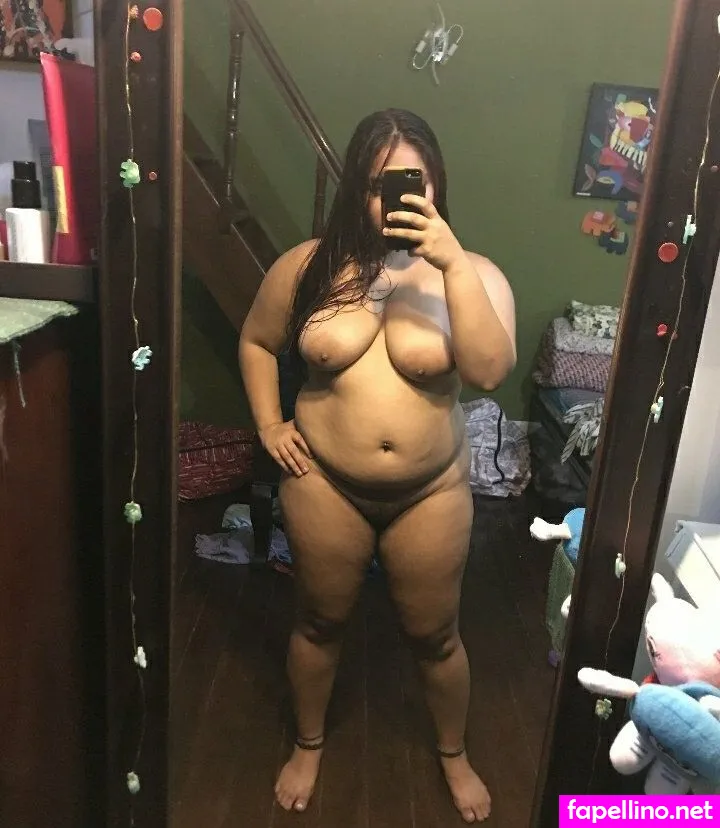 Youngboitheplug, singlemothering_, smallsouthasia1, smallsouthasianfeet makes you rock hard Nude Leaked OnlyFans Photo #J4d889zmAz