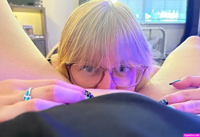 Smasherlele OnlyFans Thumbnail #UGFNRlX1Gr