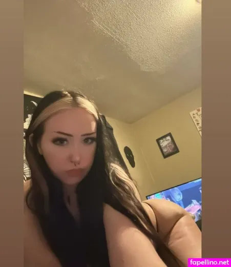 Smd Sadie OnlyFans Thumbnail #PzS7Cxr0BE