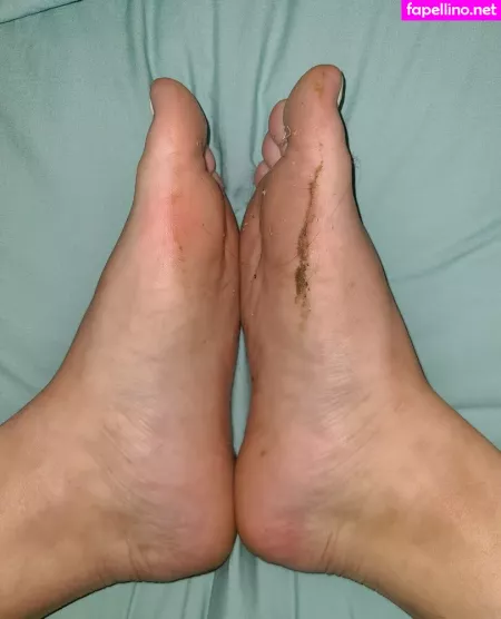 Smelliefeetsweetie OnlyFans Thumbnail #LTRS0w3Qkg