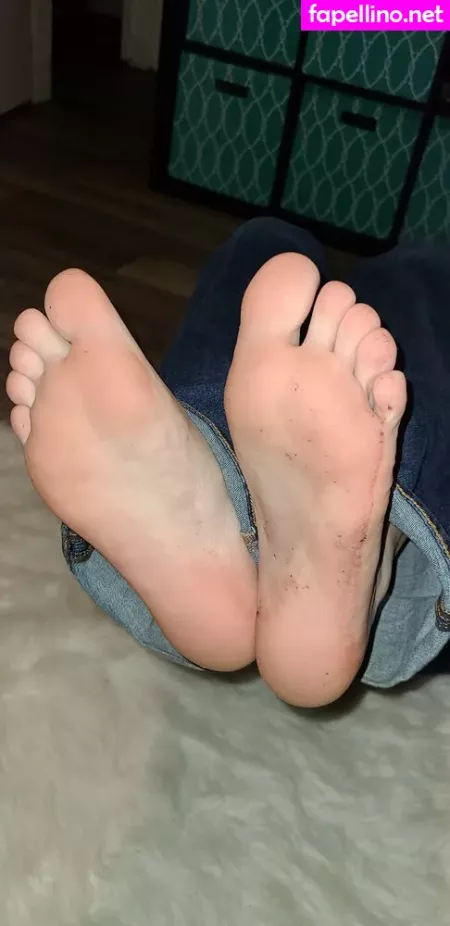 Smelliefeetsweetie OnlyFans Thumbnail #bljAJ3D3QJ