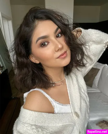 Smellycatasmr Main Profile Photo