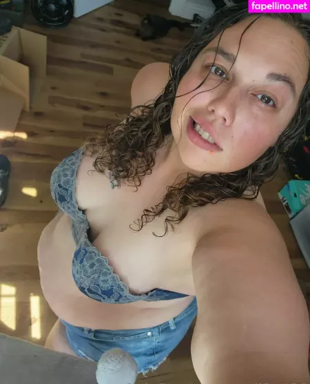 Smil3y420 OnlyFans Thumbnail #HuCtM7amWZ