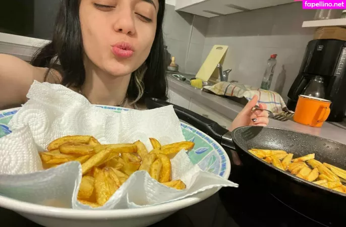 Smile2003 OnlyFans Thumbnail #ZXAhygvKQB