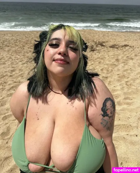 Smilezlots96 OnlyFans Thumbnail #ir3q7YEQxy