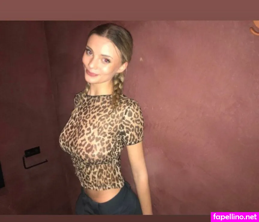 smillagyldion Nude Leaked OnlyFans Photo #7S1SlaqDqL