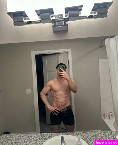 Smith9801 OnlyFans Thumbnail #KgXxOxrwsE