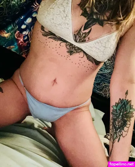 Smokahontaskylie OnlyFans Thumbnail #KXO2JZvA9L