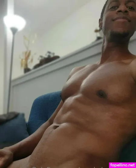 Smokebomb Exe OnlyFans Thumbnail #Mf4bcvf9uF