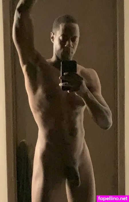 Smokebomb Exe OnlyFans Thumbnail #UG2xlPSCU8