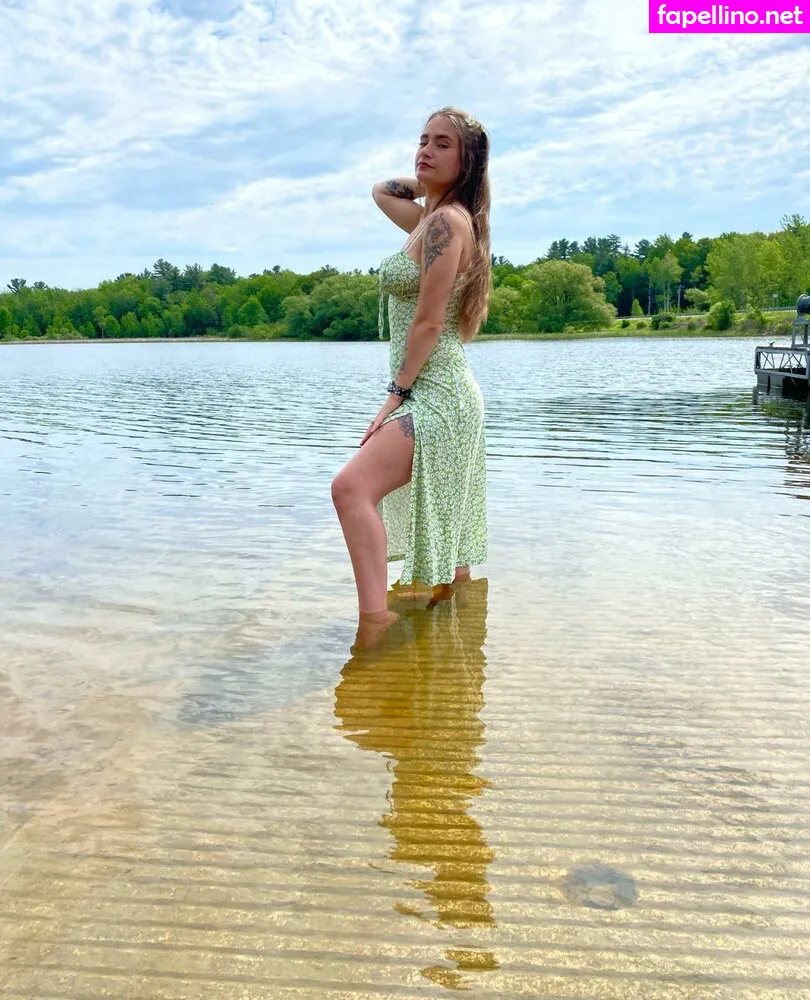 Arianna S, hazyp23, smokedawaybbq Nude Leaked OnlyFans Photo #0vk1j2397n