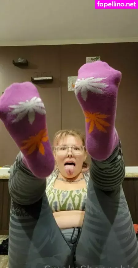 Smokeeshannabis OnlyFans Thumbnail #Vp5JSACbUV