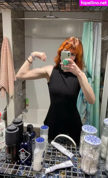 Smoketheshow OnlyFans Thumbnail #qYnlYaVbBm