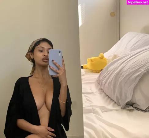Smokianaaa OnlyFans Thumbnail #rWtjCXaZY5