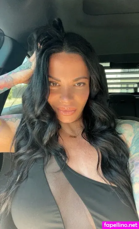 Smokinbabejade OnlyFans Thumbnail #UfKy3ckoe3