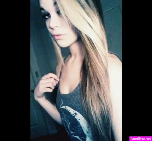 Smoking Babee OnlyFans Thumbnail #fmEAgECwuw