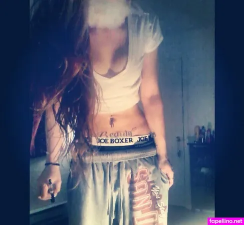 Smoking Babee OnlyFans Thumbnail #jTDiYvPW6a