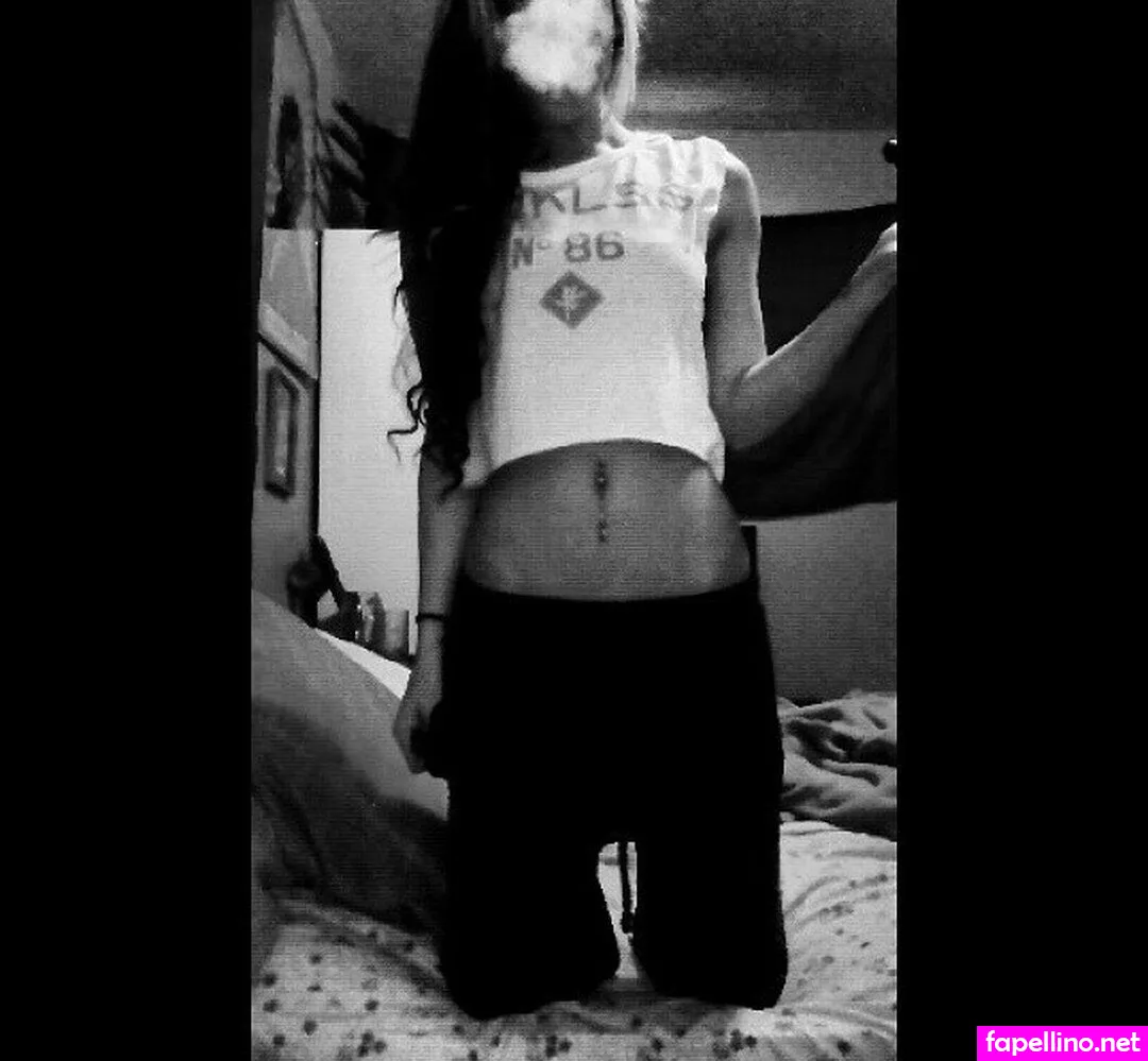 Smoking_babee, https: Nude Leaked OnlyFans Photo #qMq4XPo9mL