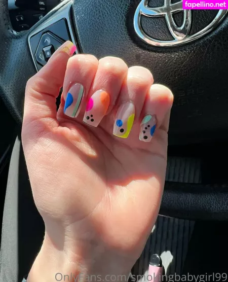 Smokingbabygirl99 OnlyFans Thumbnail #oxDAKwMDuc