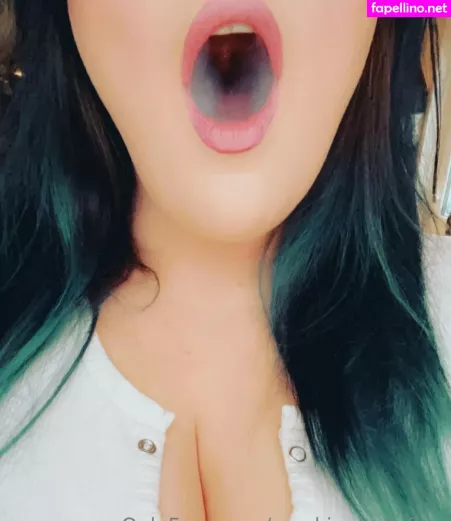 Smokingbellafree OnlyFans Thumbnail #RvA164SHBn