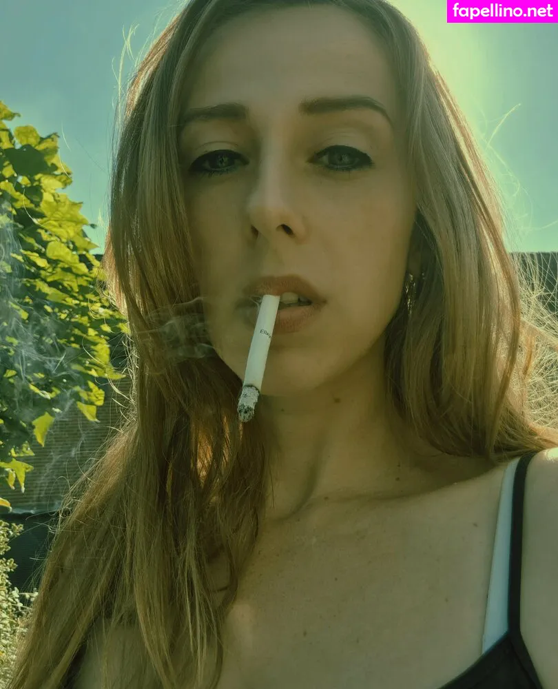 smokingmom Nude Leaked OnlyFans Photo #TFAAtHOzSc