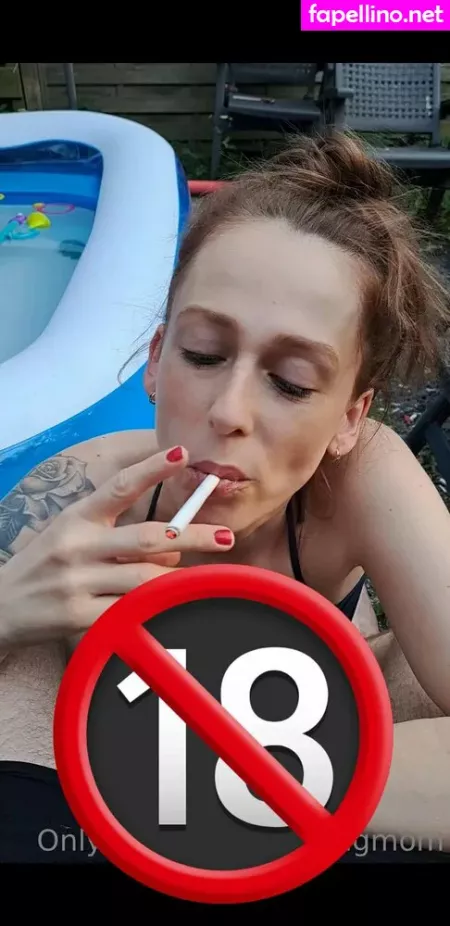 Smokingmom OnlyFans Thumbnail #bpvs0FyMtg
