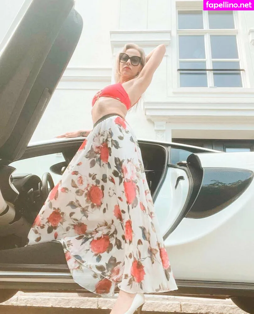 smokingqueenalina, smokingqueenalina1 Nude Leaked OnlyFans Photo #LoNdCwYUja