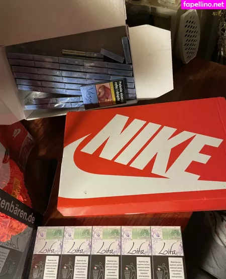 Smokingqueenalina OnlyFans Thumbnail #NM2E6EEqZ3