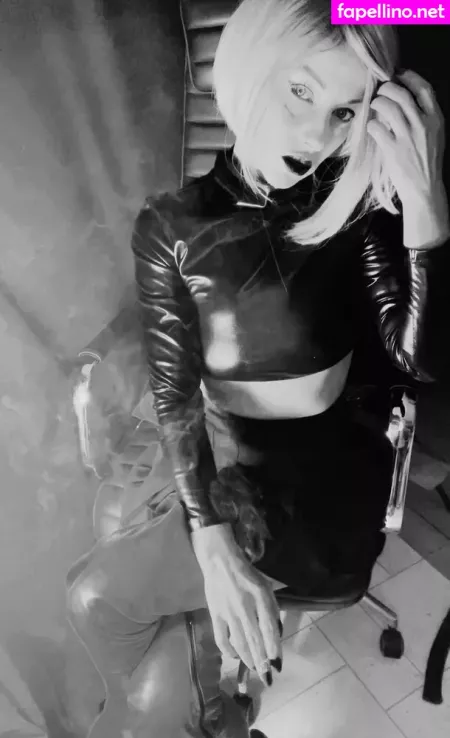 Smokingqueenalina OnlyFans Thumbnail #TfLwykiK8g