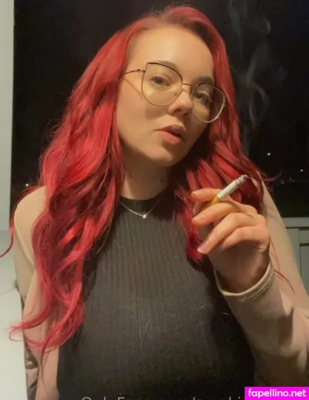 Smokingredxx OnlyFans Thumbnail #3LVoYyNuM6