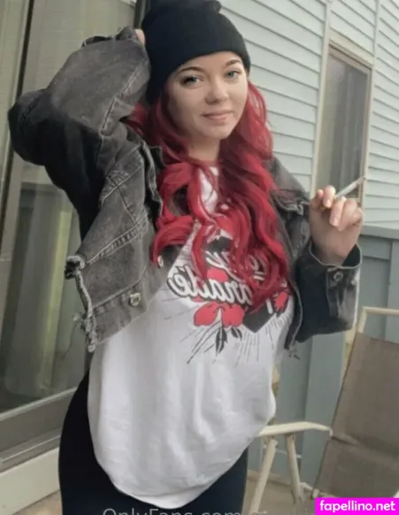 Smokingredxx OnlyFans Thumbnail #L9ofZXxE78