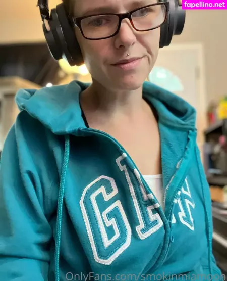 Smokinmiamoon OnlyFans Thumbnail #jocP1pjjjf