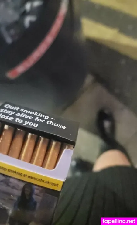 Smokinscarlett OnlyFans Thumbnail #2uUzASmoF0