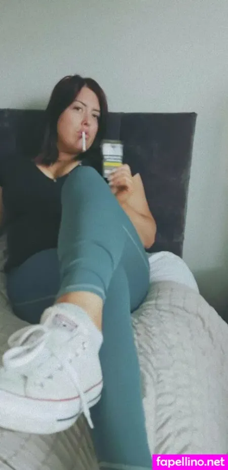 Smokinscarlett OnlyFans Thumbnail #D9jAqwrGSM