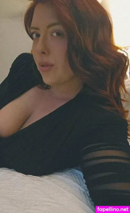 Smokinscarlett OnlyFans Thumbnail #f23yVIFVEg