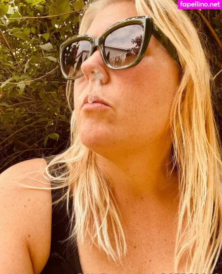 Smokybrookeb OnlyFans Thumbnail #XfNc5EIfCB