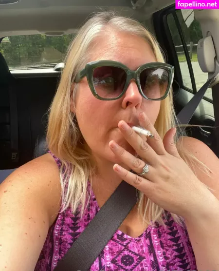 Smokybrookeb OnlyFans Thumbnail #Xy0jZGcz02