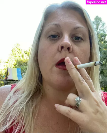 Smokybrookeb OnlyFans Thumbnail #y0lNL27S74