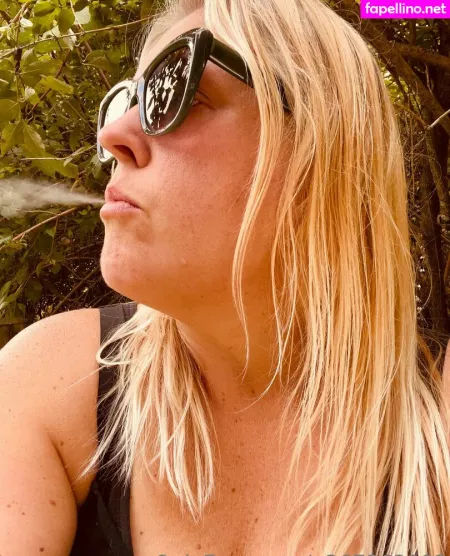 Smokybrookeb OnlyFans Thumbnail #znvFNh4CkW