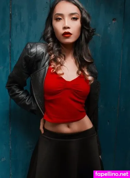 Smol Azngf Main Profile Photo