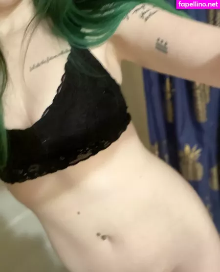 Smolgothgirlvip OnlyFans Thumbnail #Ijmmb2RxaG