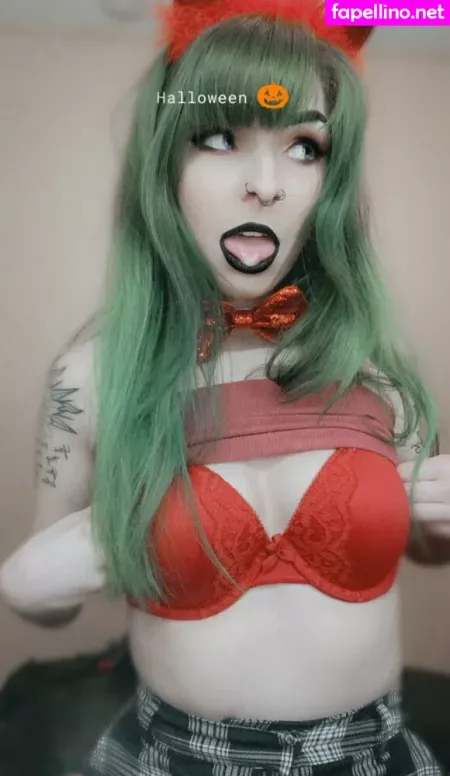Smolgothgirlvip OnlyFans Thumbnail #mivR9Hu7RW