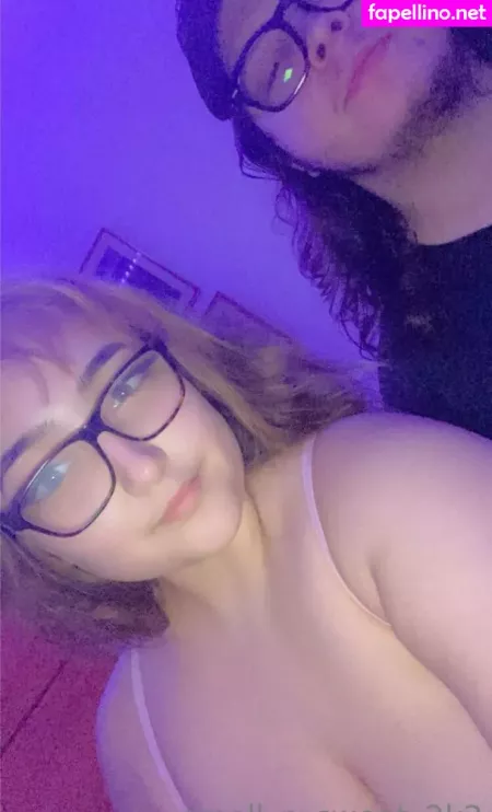 Smoll N Sweet 2k2 OnlyFans Thumbnail #ZrM2v80zYf